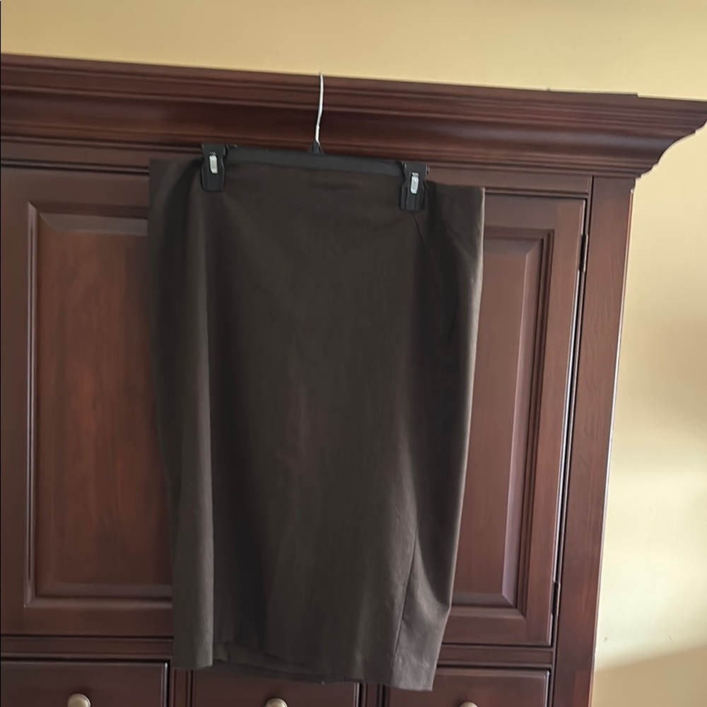 Talbots 15 brown  lined wool skirt NWT hits below knee